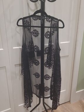 Frank Lyman Design Black Lace Duster